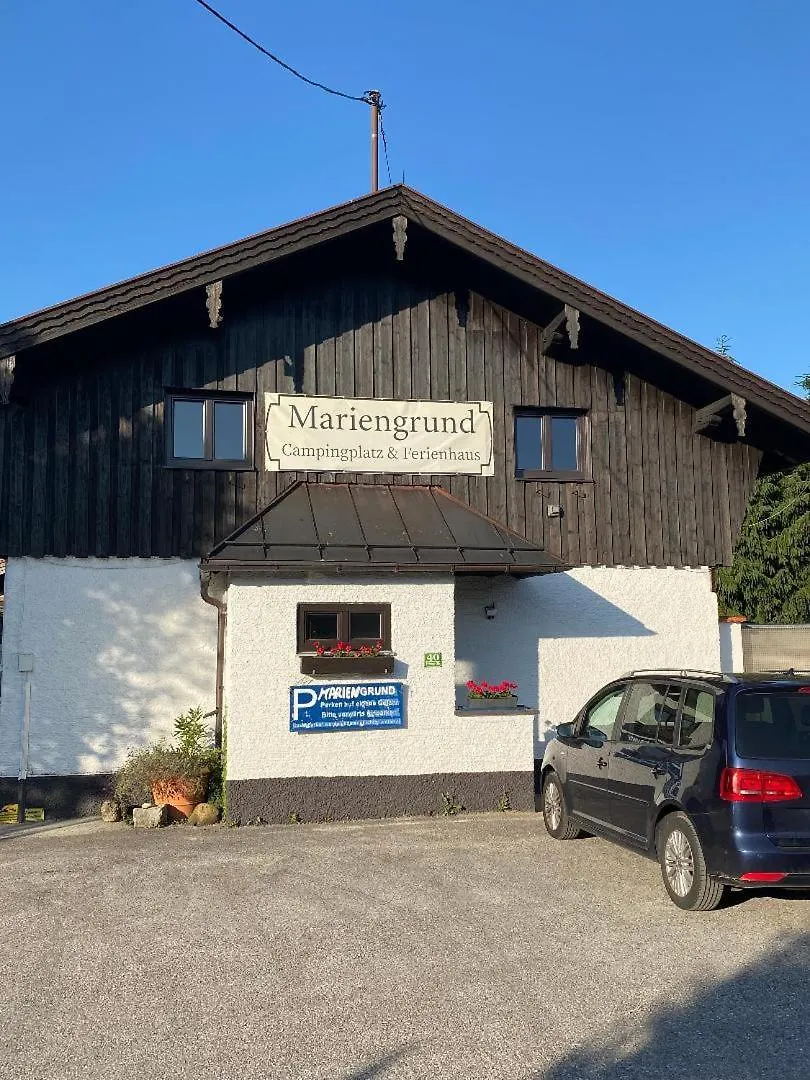 ברנאו אם כימסי Gaestezimmer Mariengrund