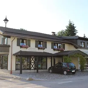 Gaestehaus Sattlerhof Gasthof